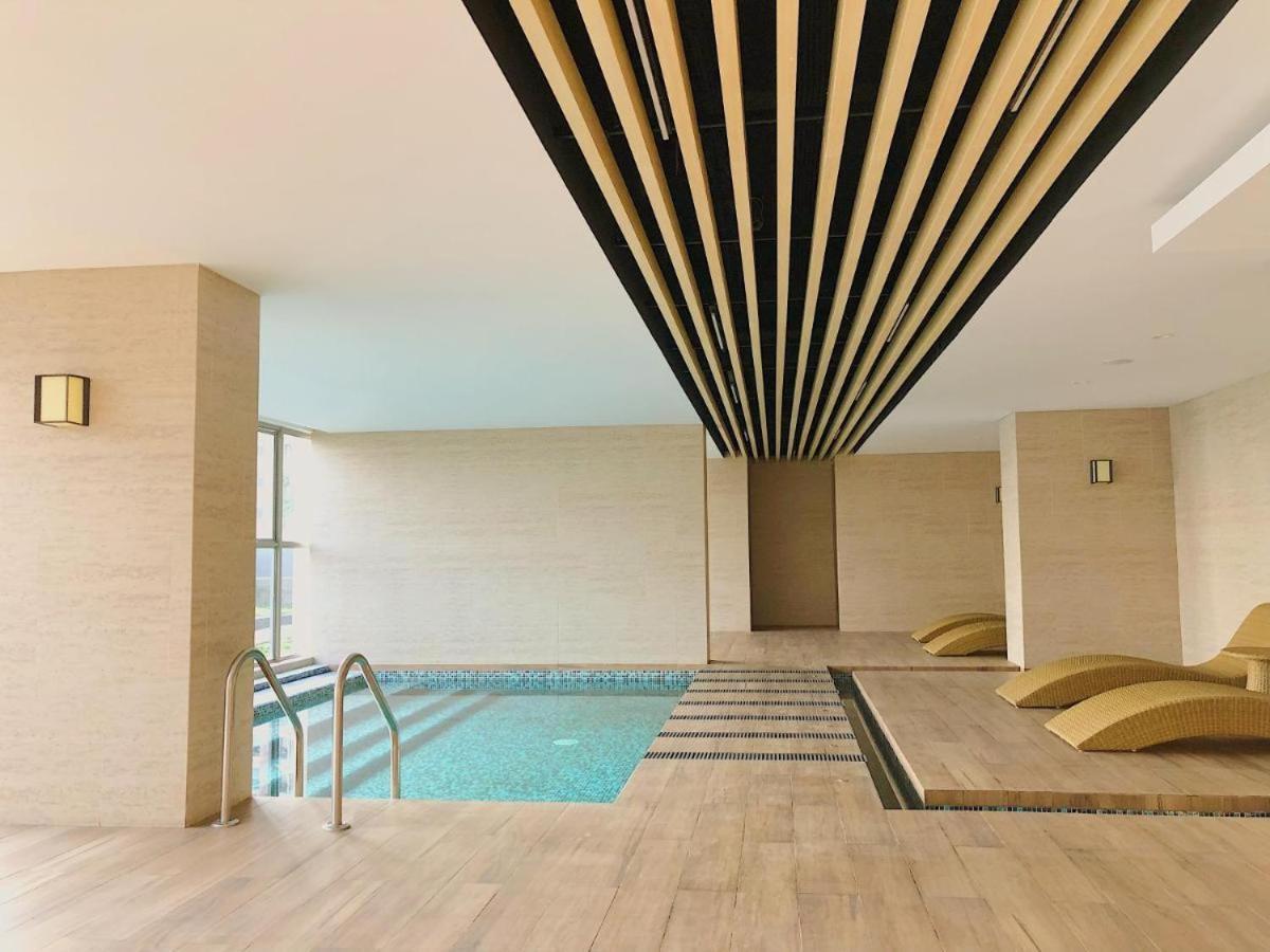 Gold Coast Apartemen Pik By Dluxx จาการ์ตา ภายนอก รูปภาพ