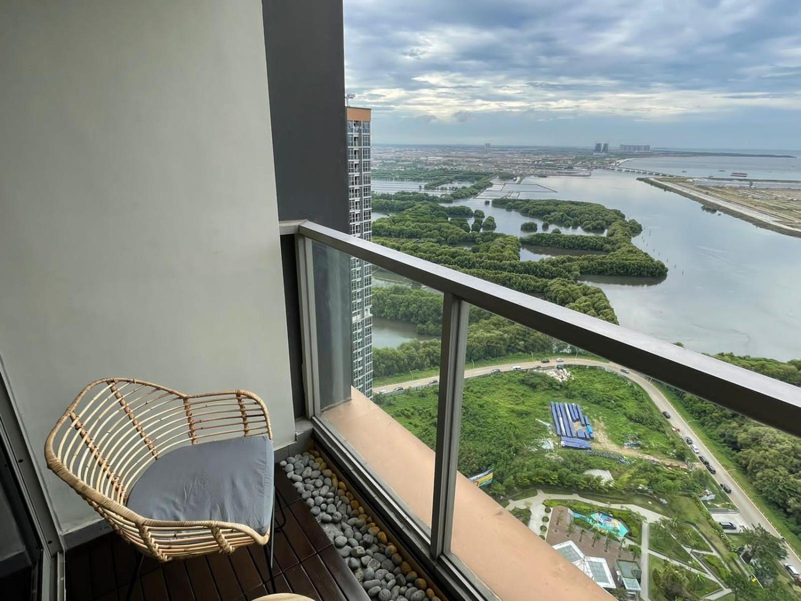 Gold Coast Apartemen Pik By Dluxx จาการ์ตา ภายนอก รูปภาพ